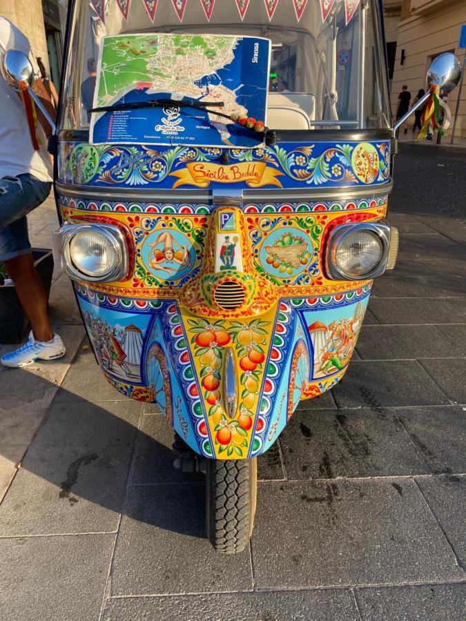 シラクーサDelizia House Ortigia,Centro Citta, Vicino Al Mareアパートメント エクステリア 写真