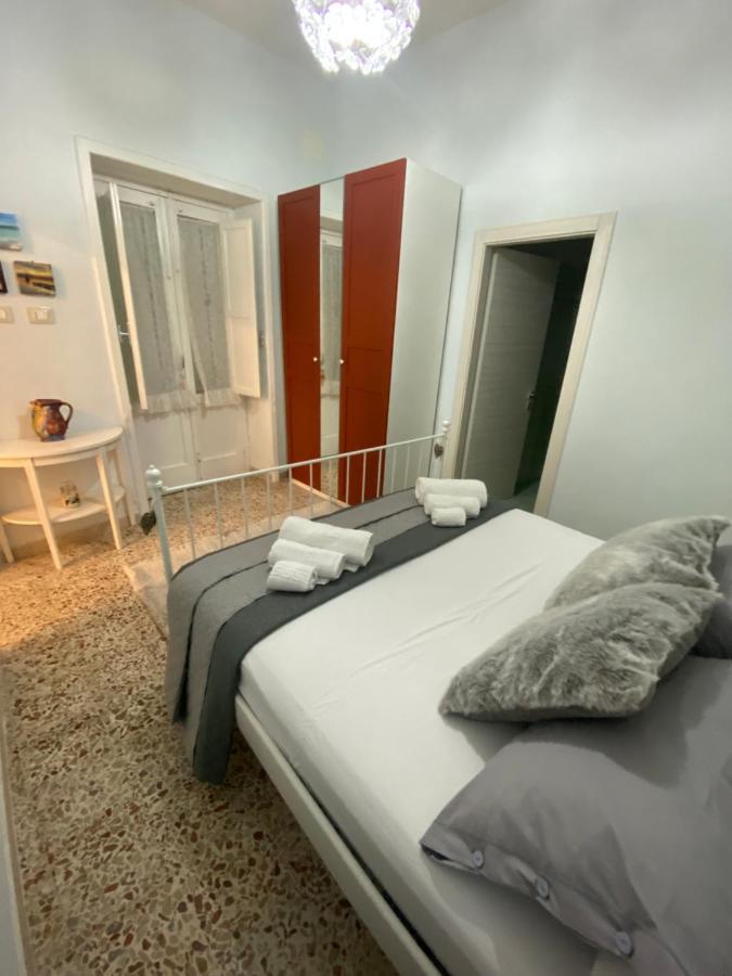 シラクーサDelizia House Ortigia,Centro Citta, Vicino Al Mareアパートメント エクステリア 写真